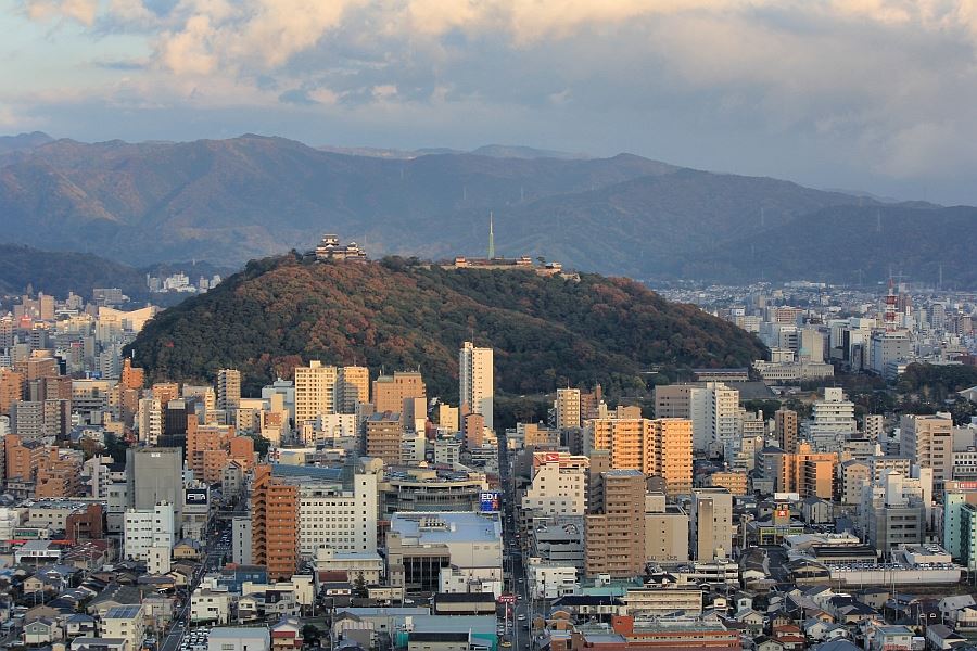 Matsuyama castle and city