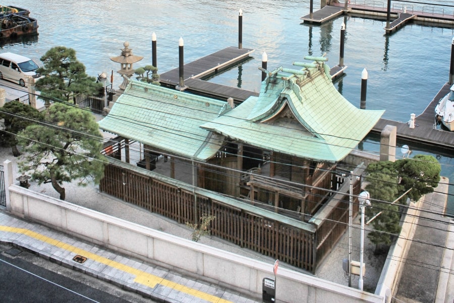 Onomichi Sumiyoshi Shrine and dock